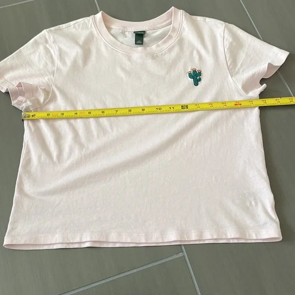 Wild Fable Women’s Short Sleeves Shrunken Boxy T-Shirt - Picture 7 of 9